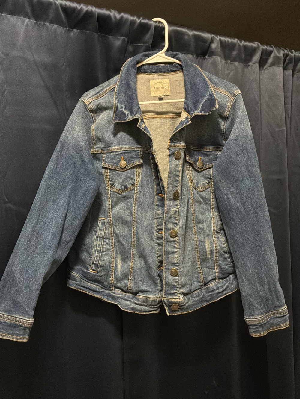 Torrid Blue Denim Jacket - Classic Button-Front Trucker size 1